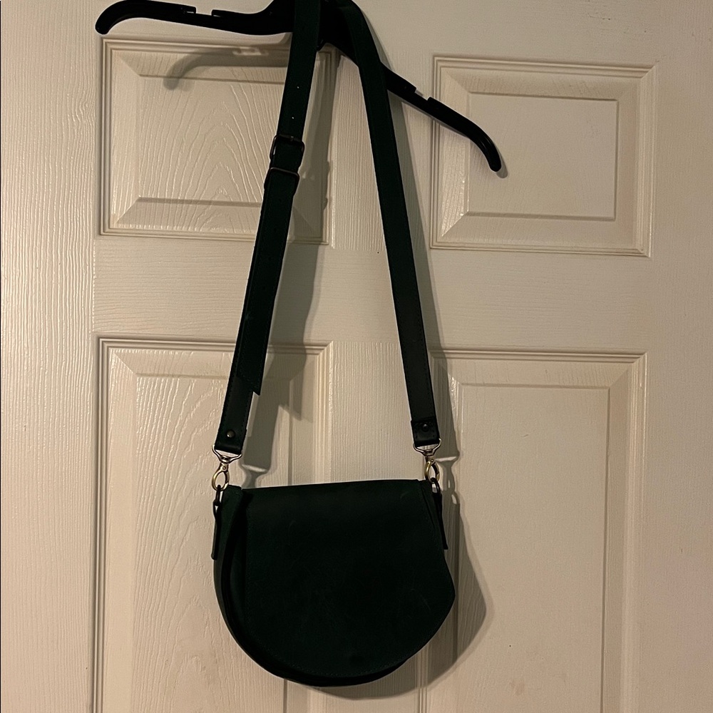Crossbody Bag. Dark/Hunter Green color. See pics for measurement.